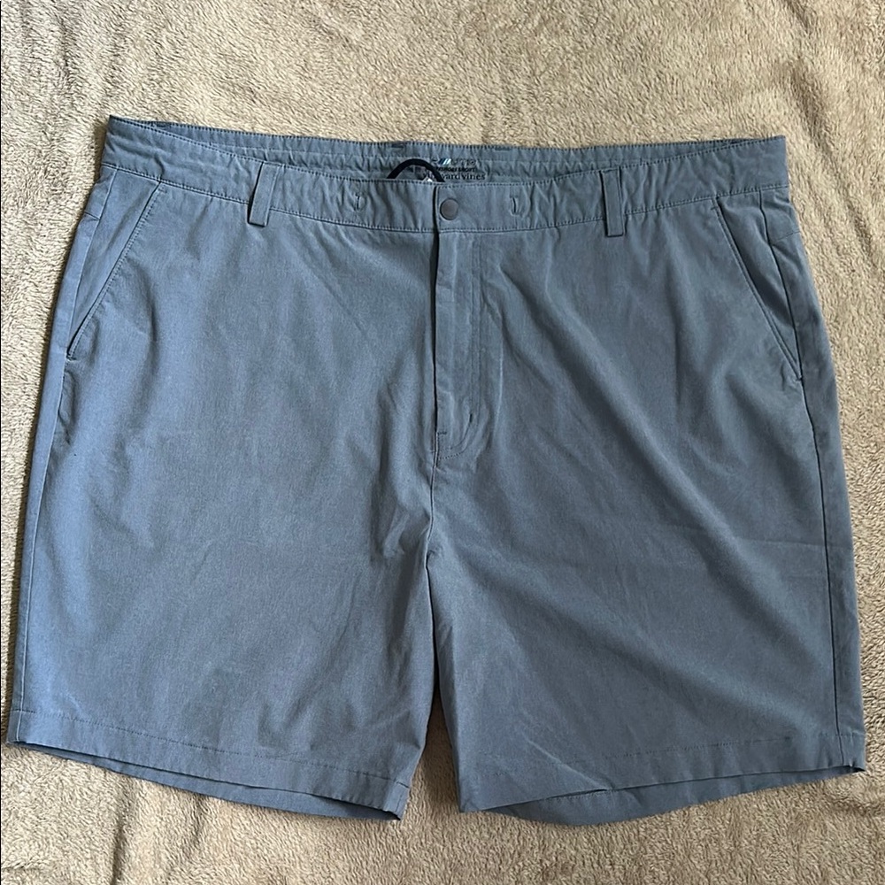 Vineyard Vines OTG Offshore Shorts Blue Flat Front Shorts Size 42